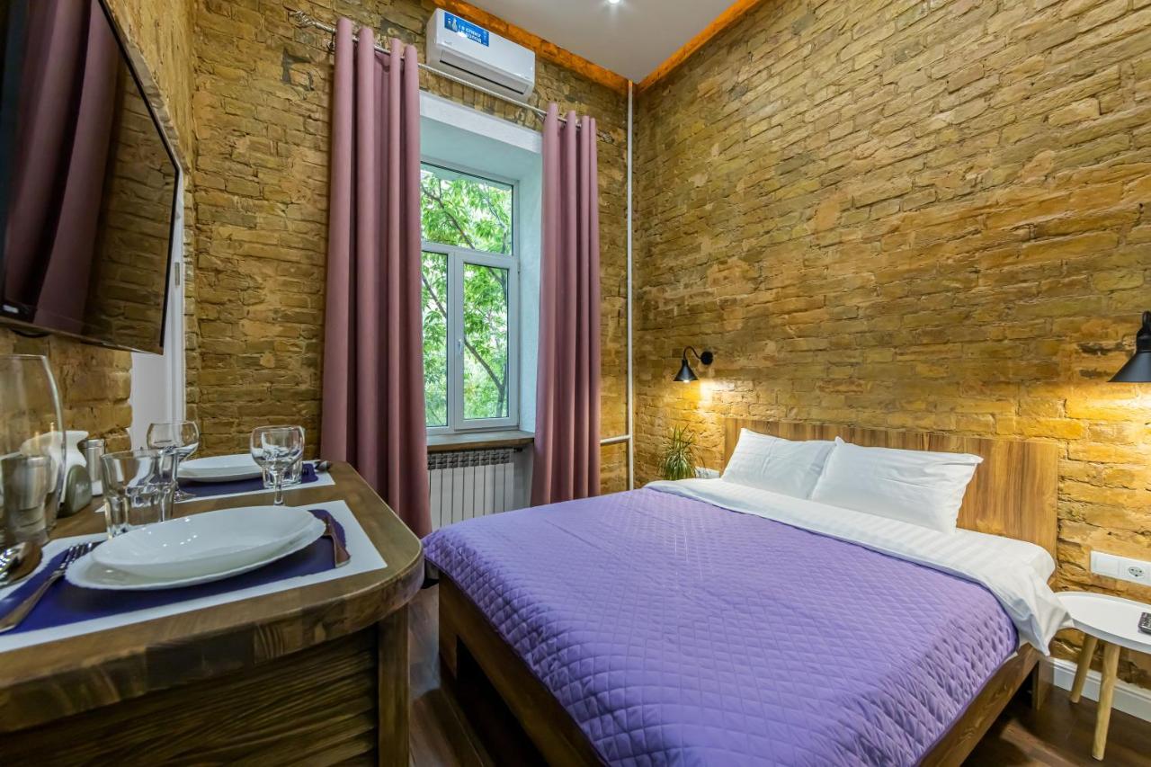 Kyiv Brown Loft Lägenhet Exteriör bild