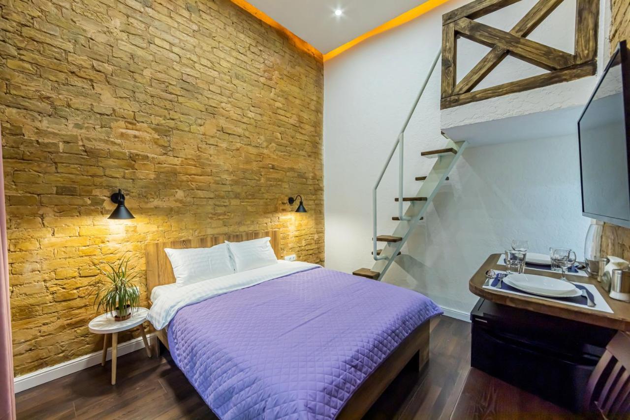 Kyiv Brown Loft Lägenhet Exteriör bild