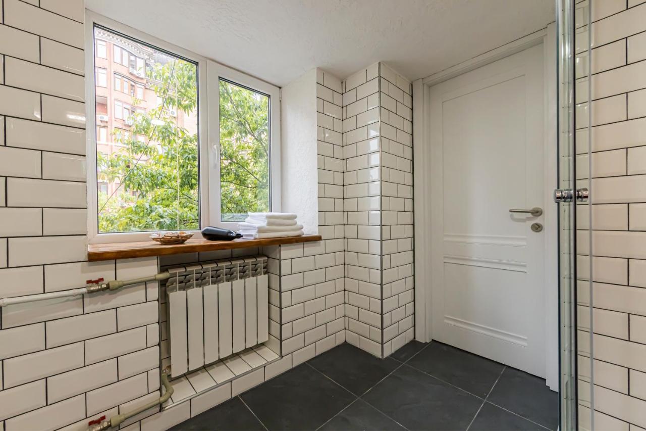 Kyiv Brown Loft Lägenhet Exteriör bild