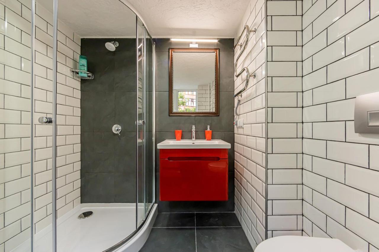 Kyiv Brown Loft Lägenhet Exteriör bild