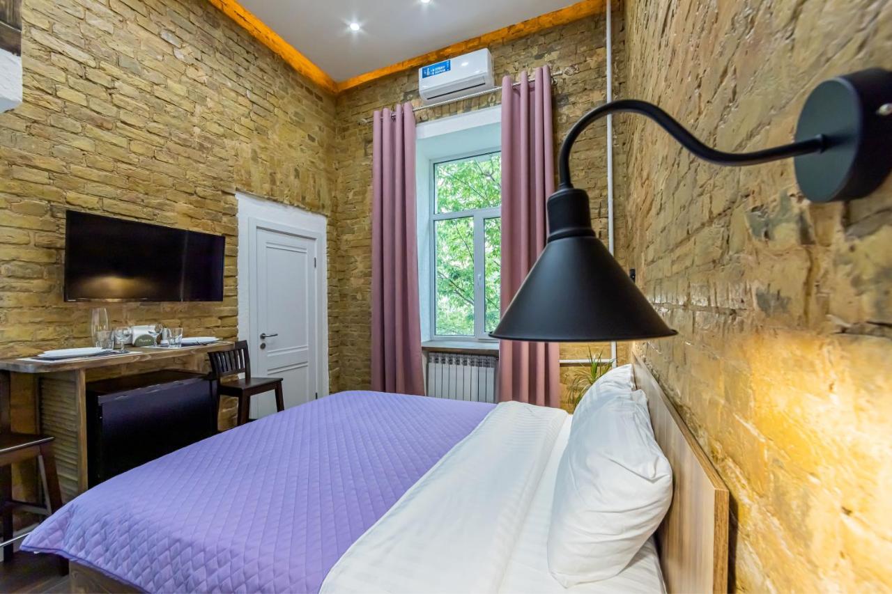 Kyiv Brown Loft Lägenhet Exteriör bild