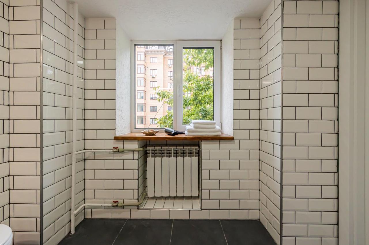 Kyiv Brown Loft Lägenhet Exteriör bild